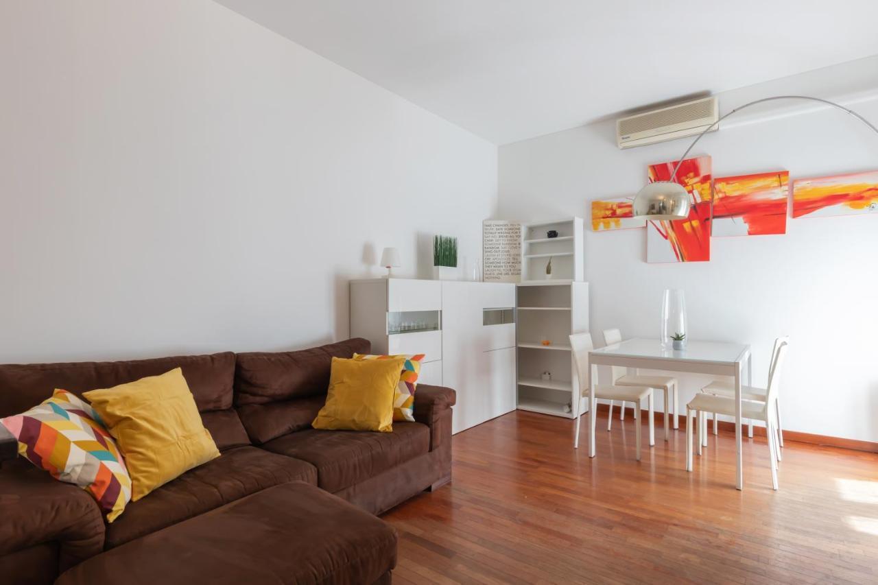 Apartment Terrace At 20 Minutes From Duomo - Homeunity Milan
